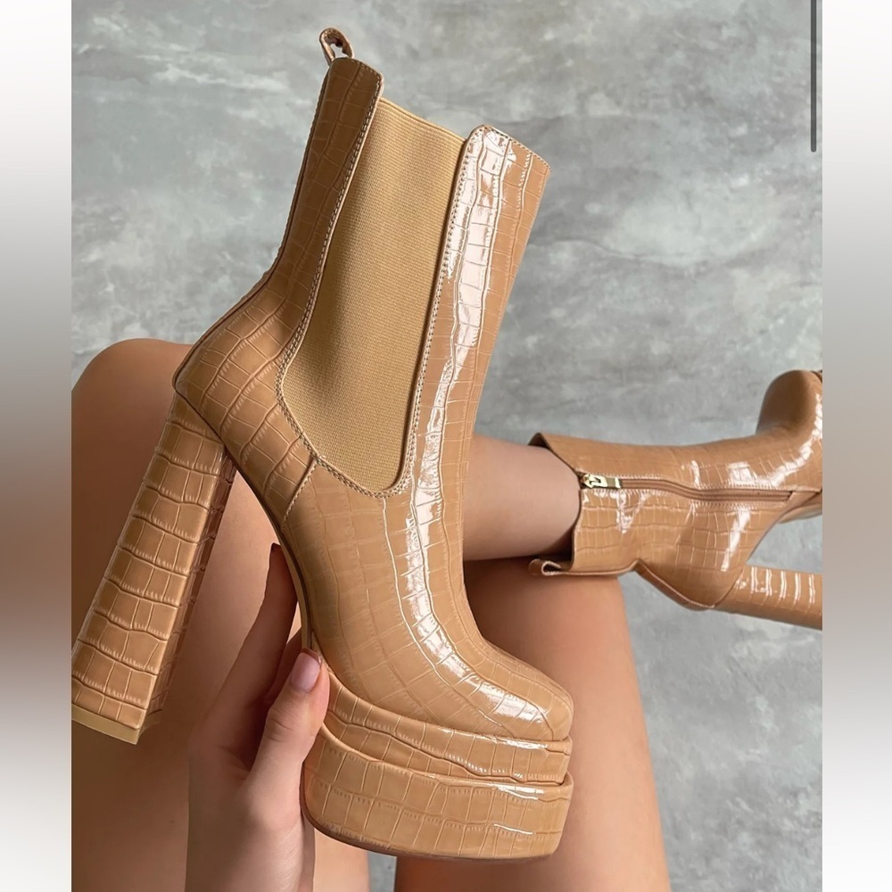 Simmi Martha Nude Patent Faux Croc Print Platform Block Heel Boots - Picture 1 of 7